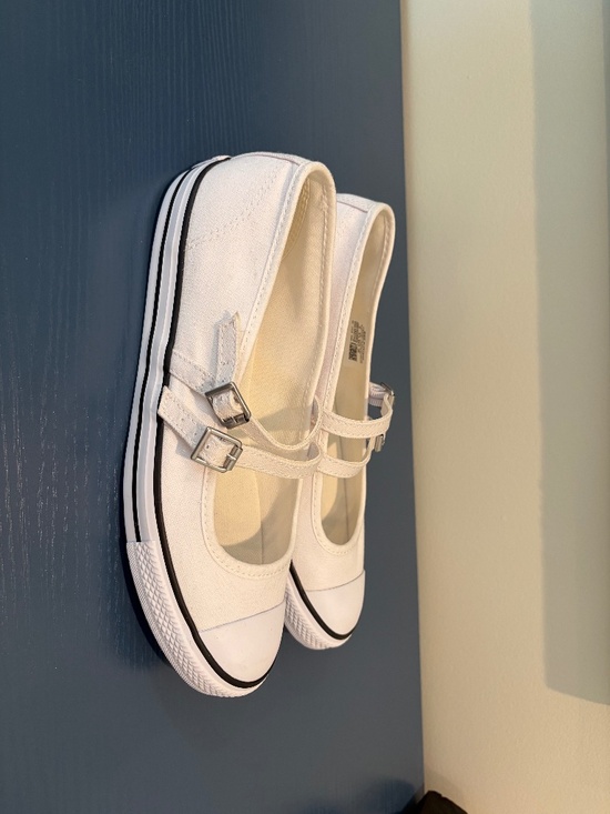 Converse Shoes - Converse low pro Mary Jane sneaker